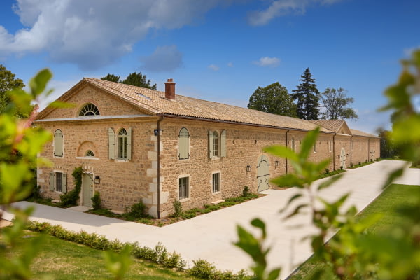Le cuvage historique où sont vinifiés et élevés nos crus du Beaujolais ©Serge Chapuis Le cuvage historique où sont vinifiés et élevés nos crus du Beaujolais ©Serge Chapuis